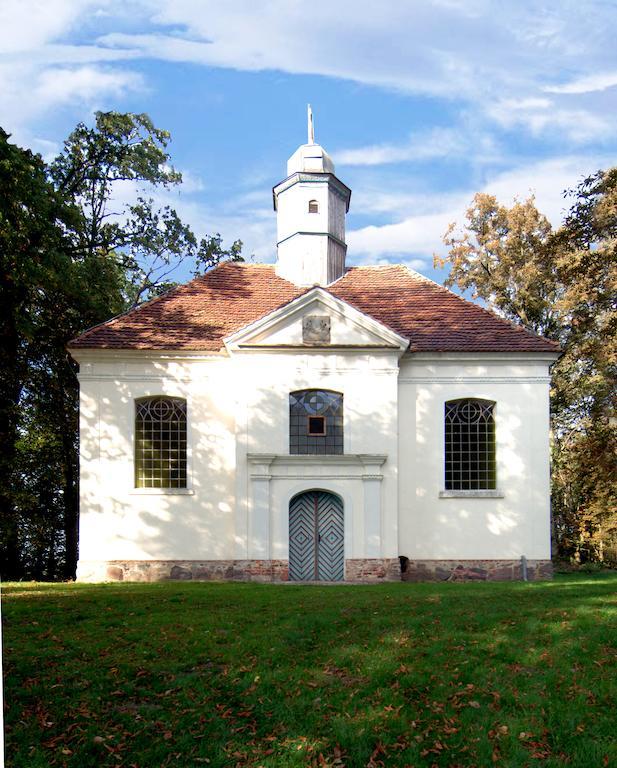 Kavaliershaus Schloss Bluecher Am Finckenersee Exteriér fotografie